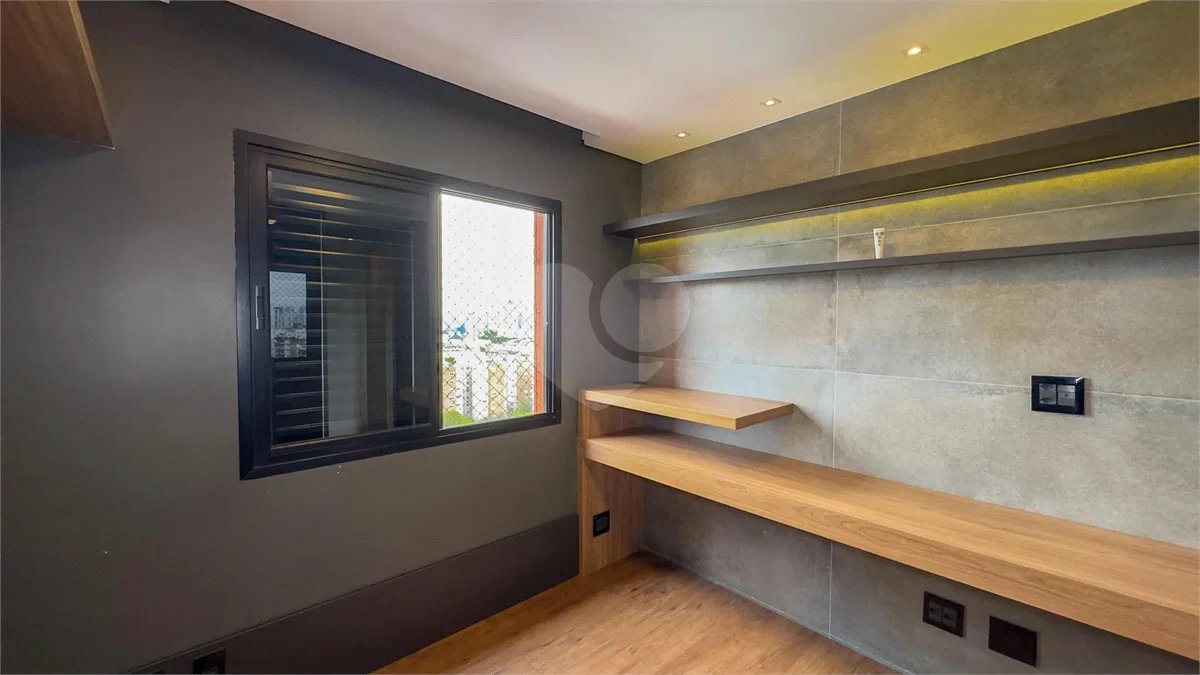 Apartamento à venda com 3 quartos, sendo 1 suíte, em Chácara Santo Antônio, São Paulo, SP