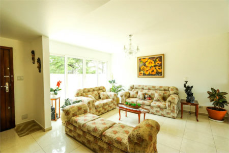 Casa à venda com 4 quartos, sendo 1 suíte, em Jardim Franca, São Paulo, SP
