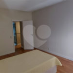 Apartamento à venda com 4 quartos, sendo 1 suíte,  em Laranjeiras, Rio de Janeiro, RJ