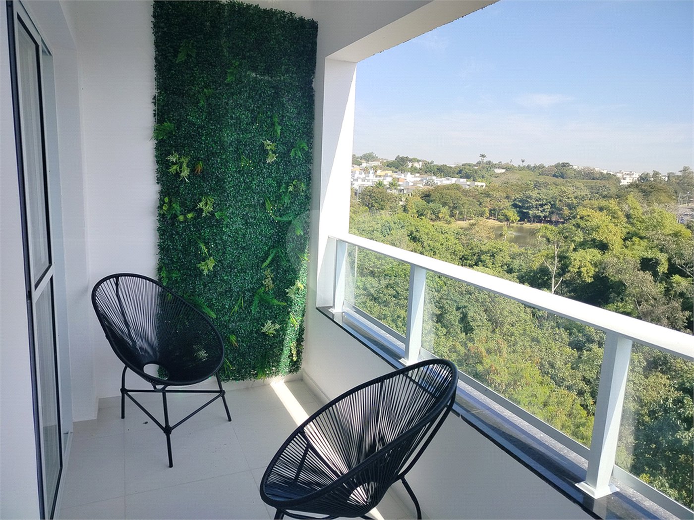 Apartamento à venda ou para alugar com 2 quartos, sendo 1 suíte, em Parque Campolim, Sorocaba, SP