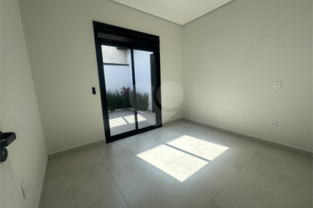 Casa à venda com 3 quartos, sendo 1 suíte, no condomínio Residencial Villagio Wanel, Sorocaba - SP