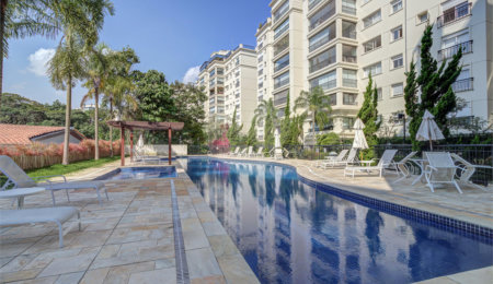 Apartamento à venda com 3 suítes em Chácara Santo Antônio, São Paulo, SP