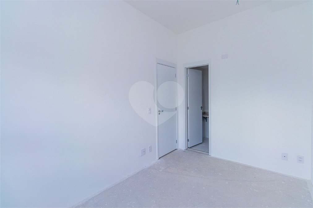 Apartamento à venda com 2 quartos, sendo 1 suíte, em Alto da Boa Vista, São Paulo, SP