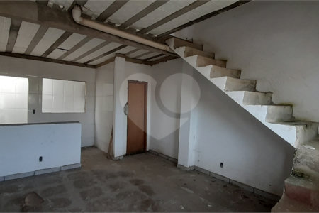 Casa à venda com 2 quartos em Campo Grande, Rio de Janeiro, RJ