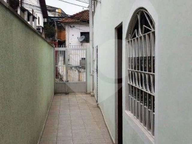 Sobrado à venda com 6 quartos em Santa Teresinha, São Paulo, SP