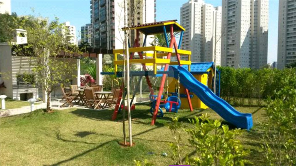 Apartamento à venda com 2 quartos, sendo 1 suíte, em Vila Suzana, São Paulo, SP