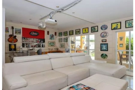 Casa à venda ou para alugar com 4 quartos, sendo 2 suítes, no condomínio Palmeiras Imperiais Private House, São Paulo - SP