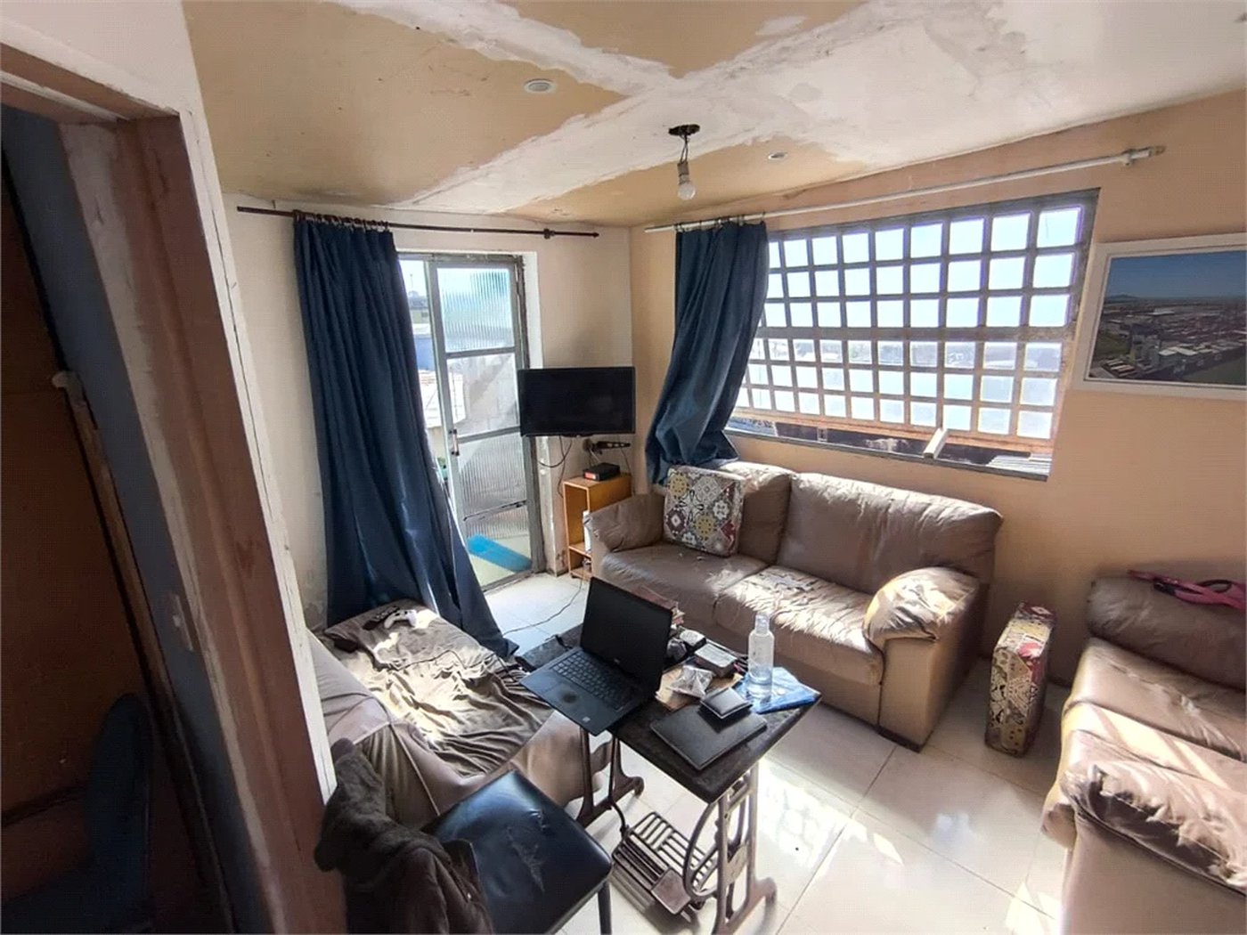 Casa à venda com 5 quartos em Capão Redondo, São Paulo, SP