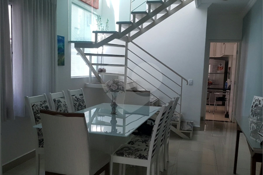 Sobrado à venda com 3 quartos, sendo 2 suítes, em Santana, São Paulo, SP