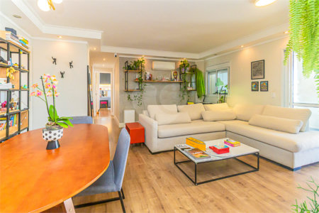 Apartamento à venda com 2 quartos, sendo 1 suíte, em Santo Amaro, São Paulo, SP