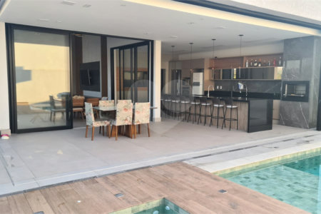 Casa à venda com 3 suítes no condomínio Alphaville Nova Esplanada 4, Votorantim - SP