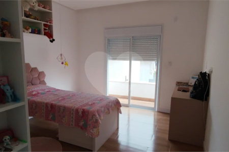Casa à venda com 3 suítes no condomínio Bella Cittá - Villaggio II, Mogi das Cruzes - SP