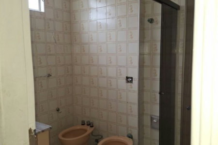 Apartamento Amplo a Apenas 120 Metros da Praia – Localização Privilegiada na Ponta da Praia!