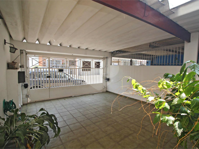 Casa à venda com 4 quartos, sendo 2 suítes,  em Chácara Santo Antônio, São Paulo, SP