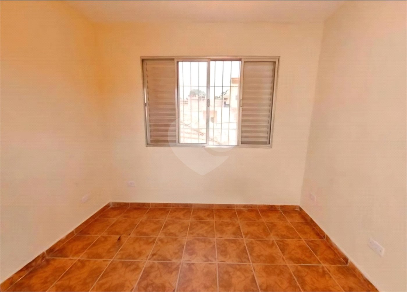 Sobrado à venda com 2 quartos em Jardim Rosa Maria, São Paulo, SP