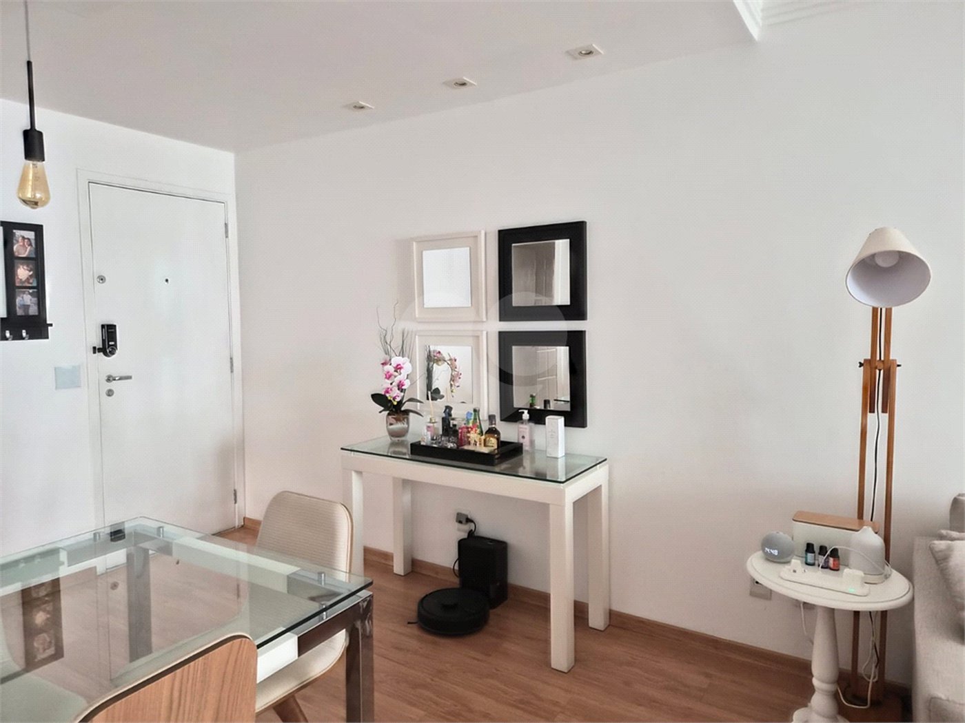 Apartamento à venda com 2 quartos, sendo 1 suíte, em Pinheiros, São Paulo, SP