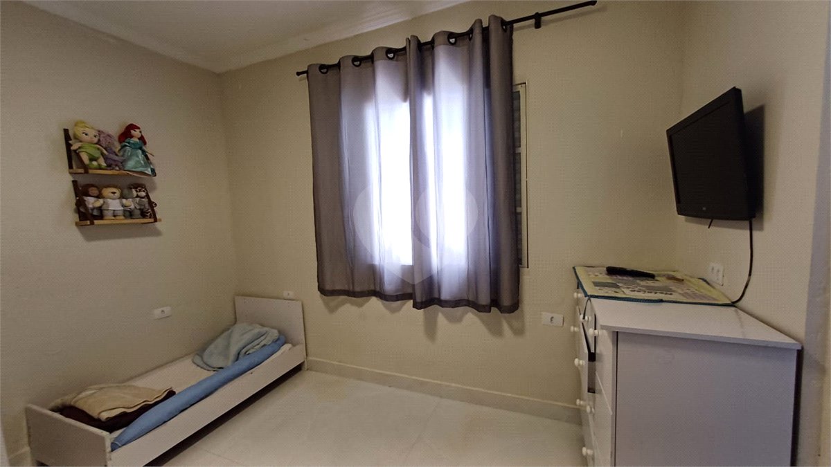 Casa à venda com 3 quartos, sendo 2 suítes,  em Vila Boaçava, São Paulo, SP
