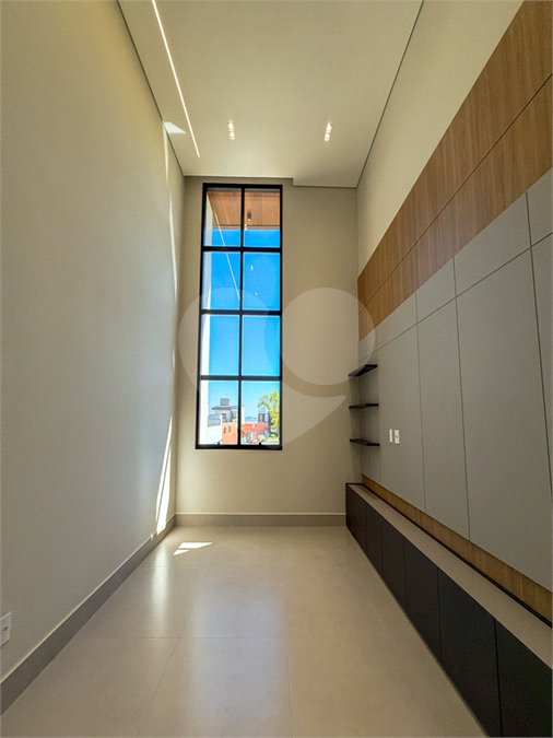 Casa à venda com 3 suítes no condomínio Residencial Dona Maria Candida, Indaiatuba - SP