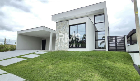 Residencial Una
