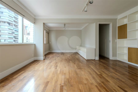 Apartamento à venda com 1 suíte em Indianópolis, São Paulo, SP