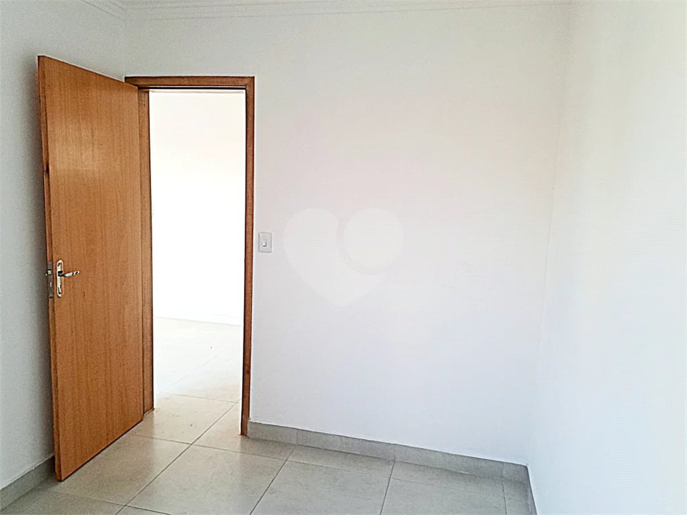 Apartamento à venda com 1 suíte em Vila Guilherme, São Paulo, SP