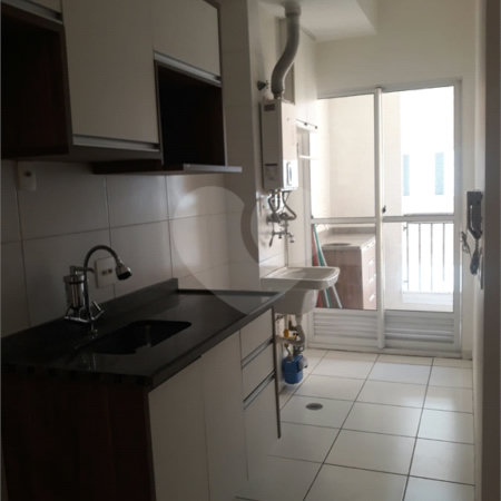 Apartamento à venda ou para alugar com 2 quartos, sendo 1 suíte, em Jardim Carambeí, São Roque, SP