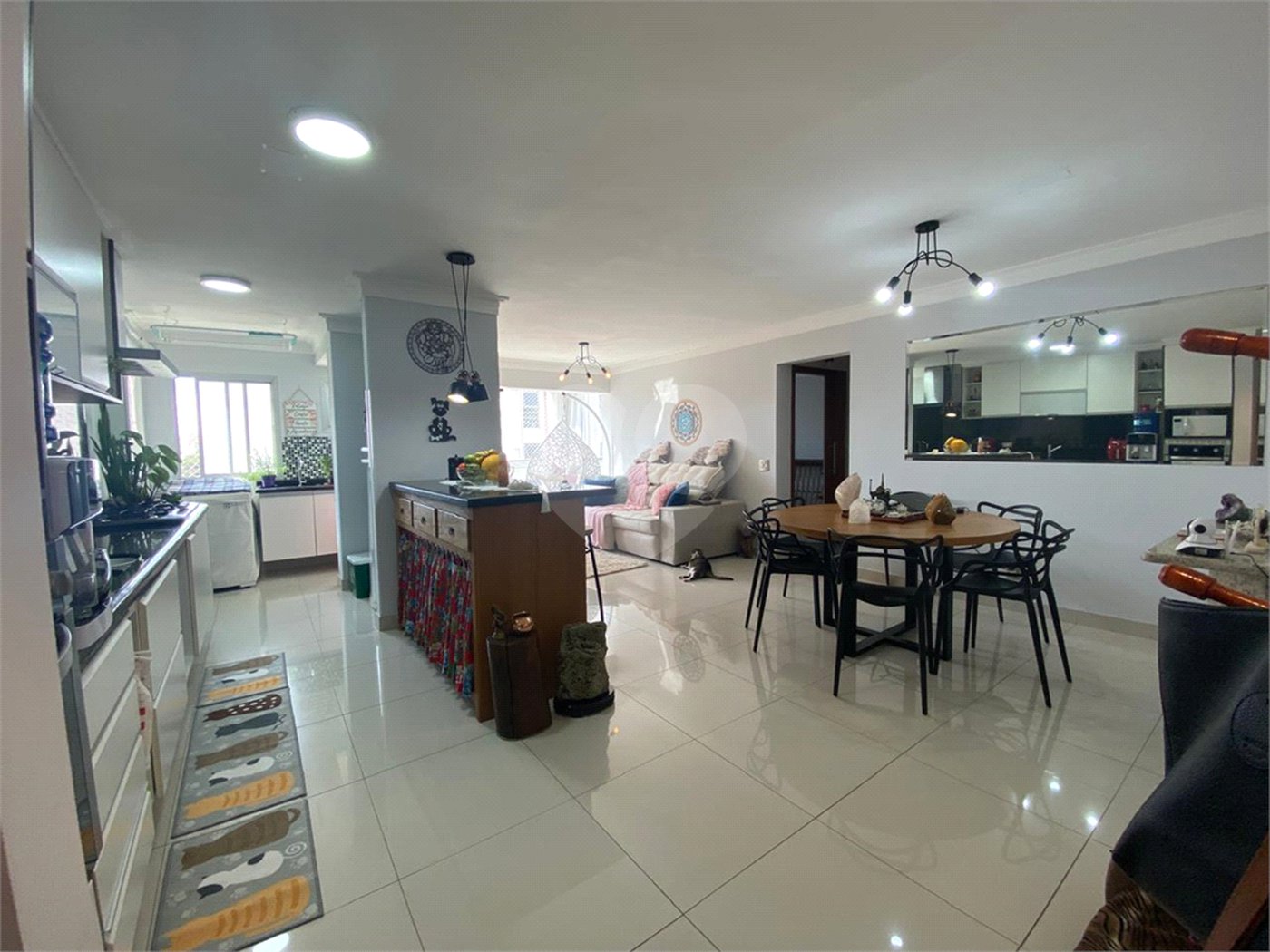 Apartamento à venda com 2 quartos, sendo 1 suíte, em Campo Grande, São Paulo, SP