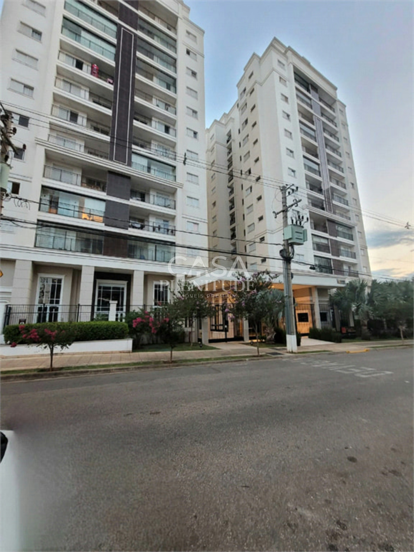 Apartamento à venda com 2 quartos, sendo 1 suíte,  em Parque Campolim, Sorocaba, SP