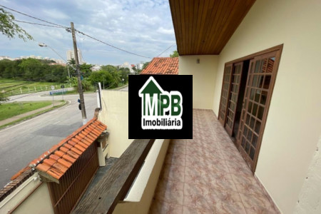 Sobrado à venda com 3 quartos, sendo 1 suíte, em Jardim Refúgio, Sorocaba, SP