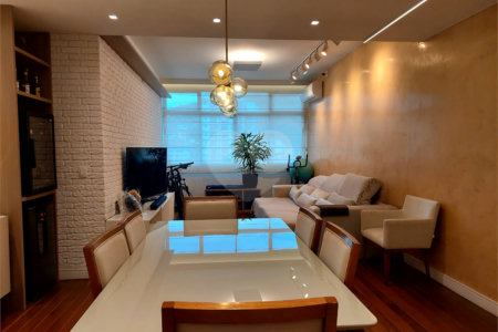 Apartamento à venda com 3 quartos, sendo 2 suítes, em Tijuca, Rio de Janeiro, RJ