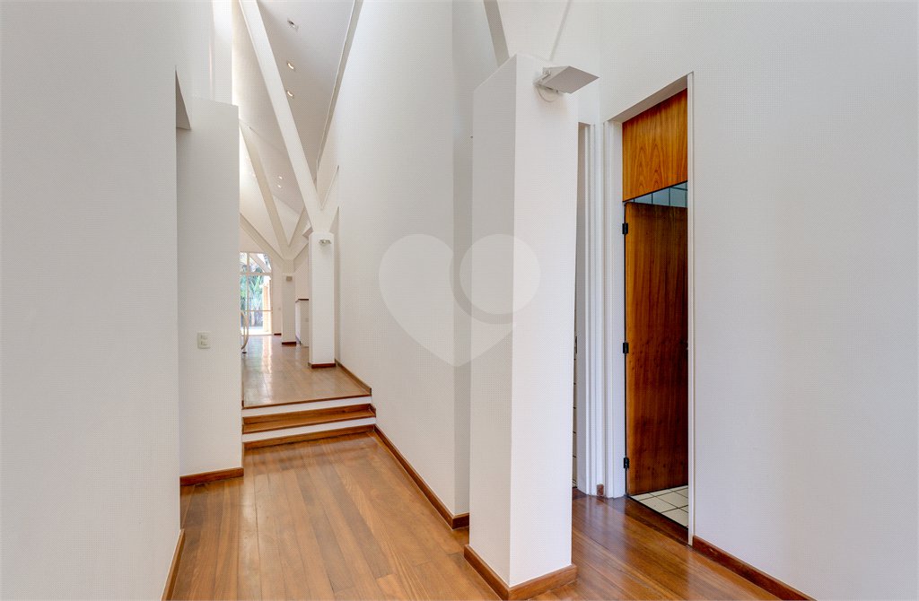 Casa Térrea à venda com 3 quartos, sendo 1 suíte, em Granja Julieta, São Paulo, SP