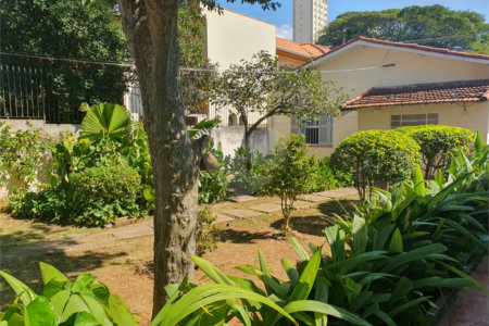 Casa Térrea à venda com 4 quartos em Cidade Monções, São Paulo, SP