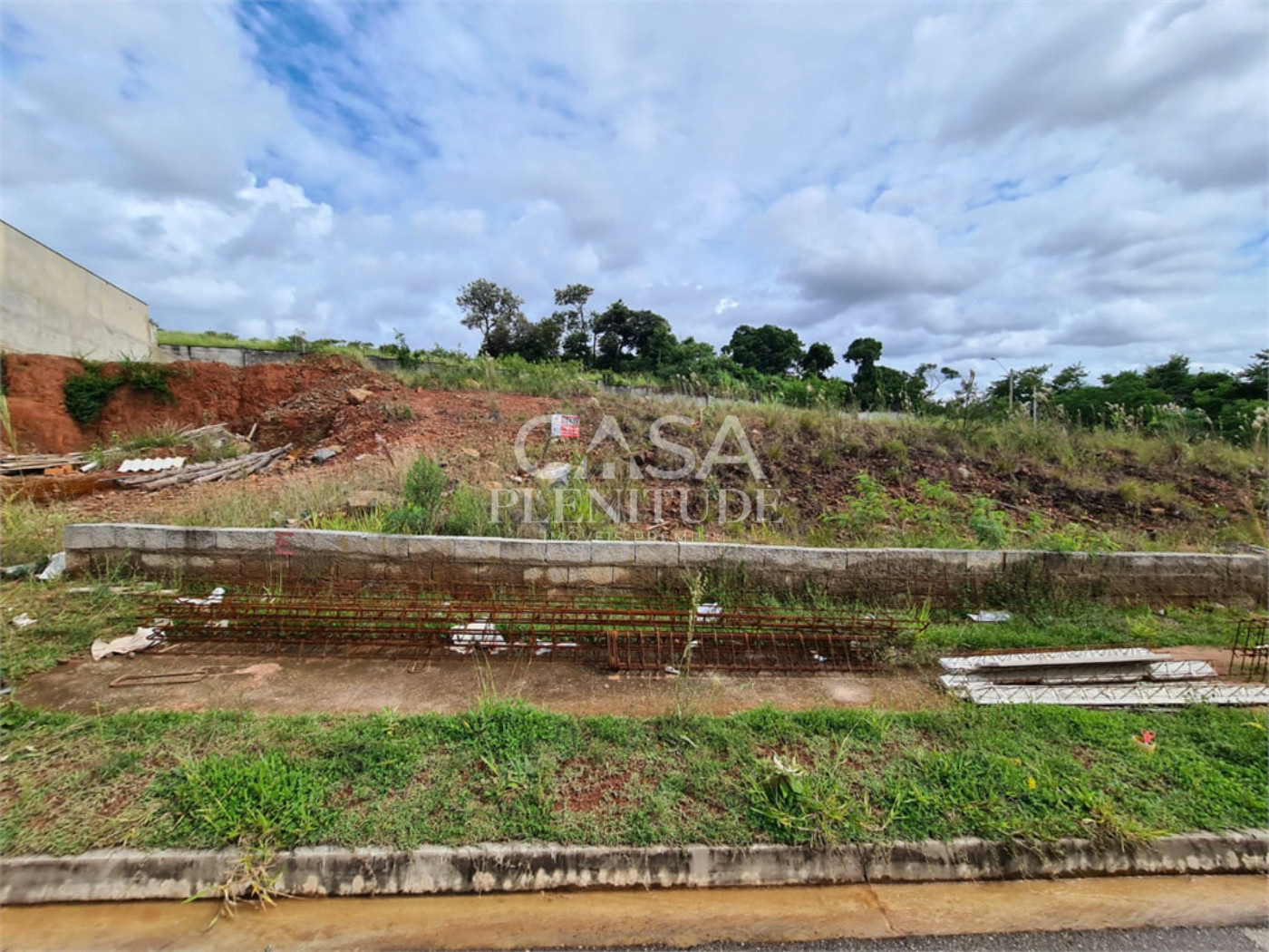 Terreno em condomínio à venda em Jardim Vila São Domingos, Sorocaba, SP