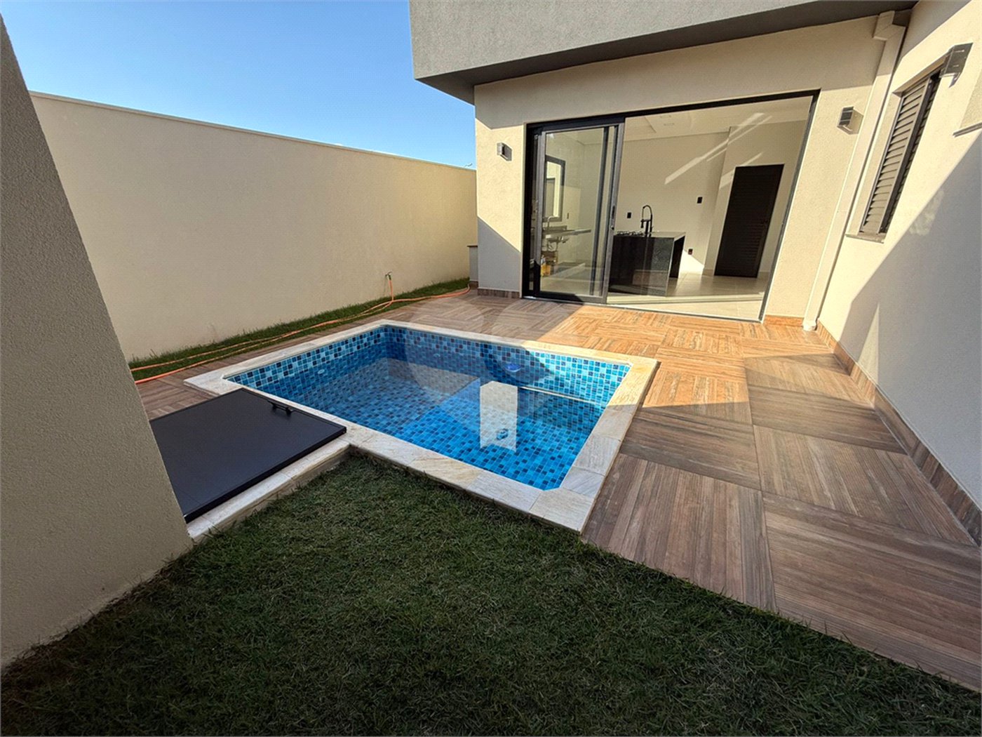 Casa à venda com 3 suítes no condomínio Santa Marta Rp, Ribeirão Preto - SP