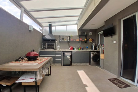 Apartamento à venda com 2 quartos, sendo 1 suíte,  em Bairro do Cambará, São Roque, SP