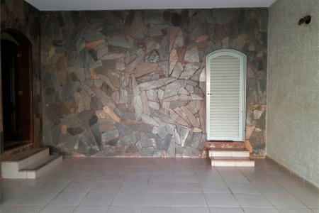 Casa à venda com 5 quartos, sendo 1 suíte,  em Jardim Anhangüera, Ribeirão Preto, SP