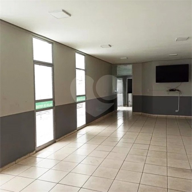 Apartamento à venda com 2 quartos em Vila Regina, São Paulo, SP