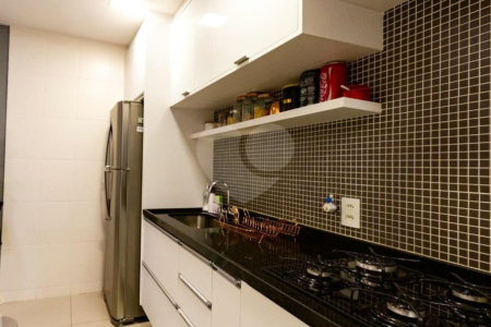 Apartamento à venda com 1 quarto em Vila Gertrudes, São Paulo, SP