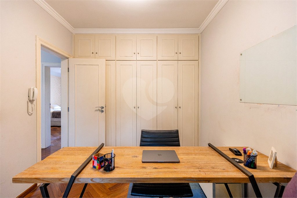 Casa à venda com 4 suítes no condomínio Saint Germain, São Paulo - SP