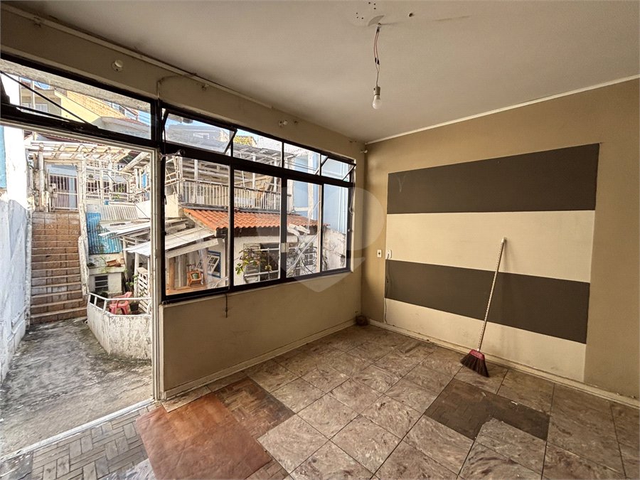 Sobrado à venda com 4 quartos em Vila Paulicéia, São Paulo, SP