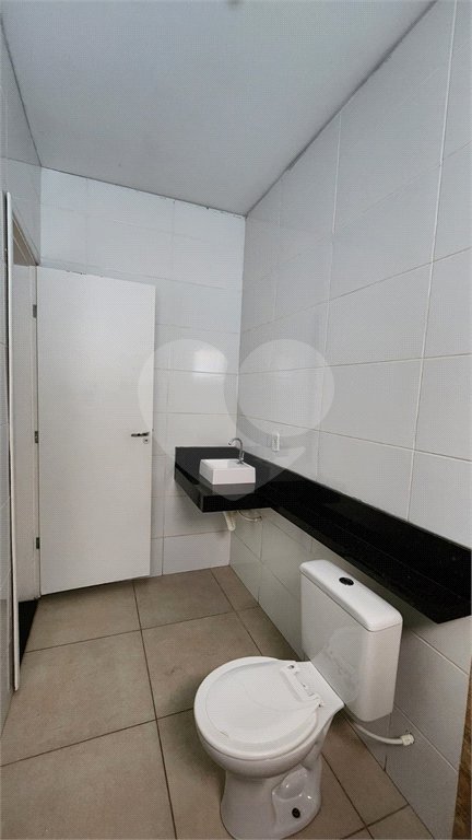 Casa à venda com 2 quartos, sendo 1 suíte, em Residencial Vila Martins, Salto, SP