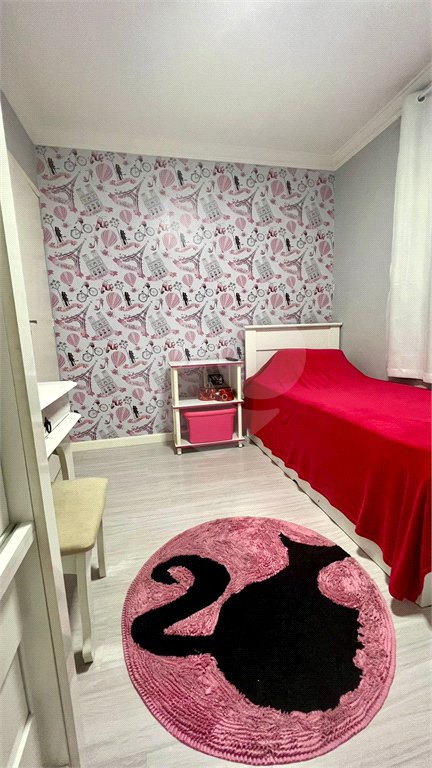 Casa à venda com 2 quartos no condomínio Rubi, Jacareí - SP