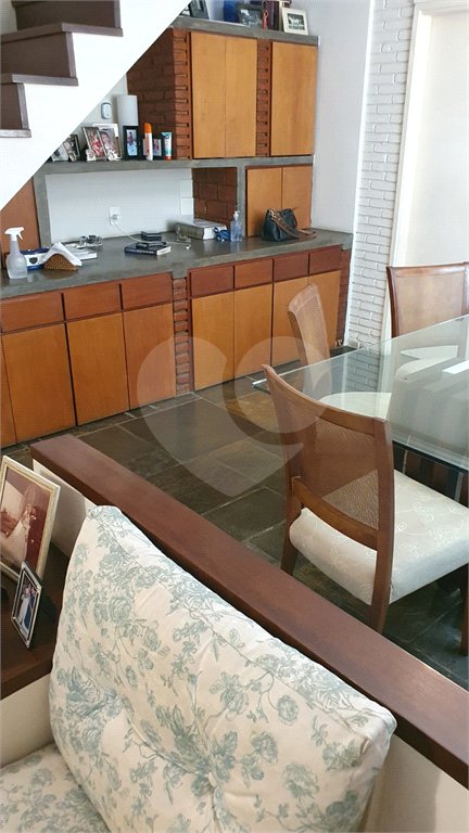 Sobrado à venda com 3 quartos, sendo 1 suíte,  em Chácara Santo Antônio (zona Sul), São Paulo, SP