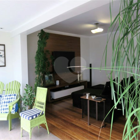 Apartamento à venda com 4 quartos, sendo 3 suítes,  em Jardim Monte Kemel, São Paulo, SP