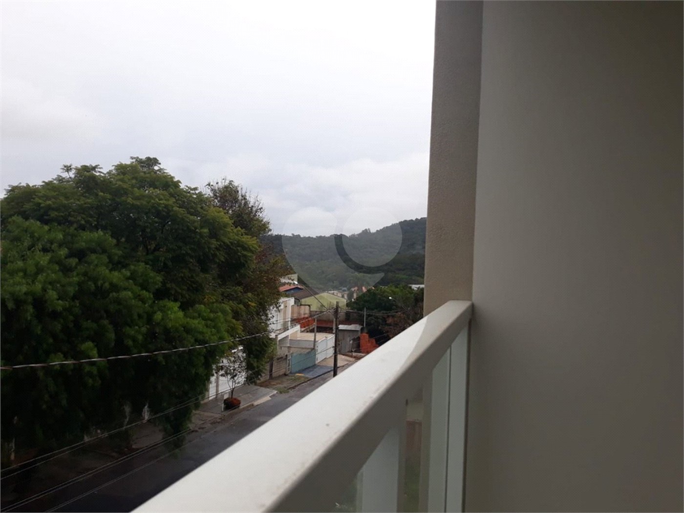 Apartamento à venda com 2 quartos, sendo 1 suíte,  em Jardim Brasil, São Roque, SP