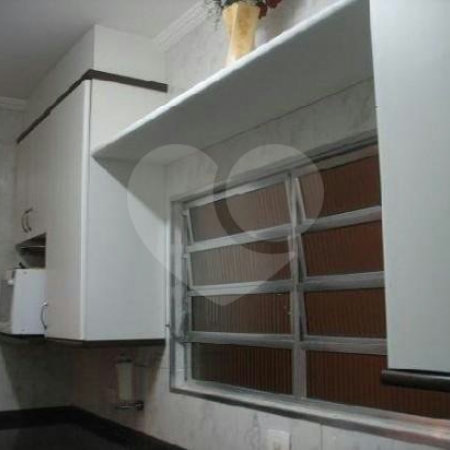 Sobrado à venda com 3 quartos em Vila Santa Catarina, São Paulo, SP