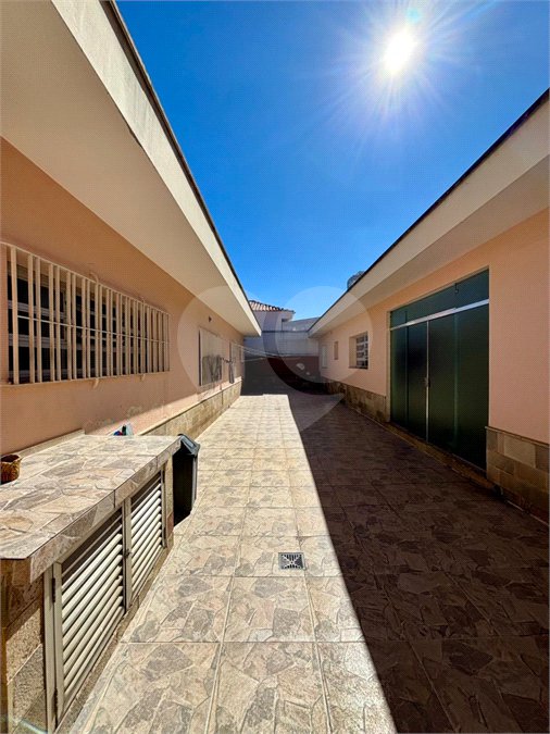 Casa à venda com 3 quartos, sendo 2 suítes, em Vila Rosália, Guarulhos, SP