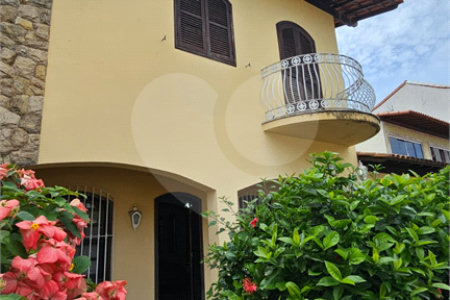 Casa à venda com 3 suítes em Campo Grande, Rio de Janeiro, RJ
