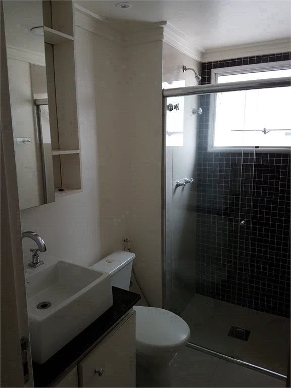 Apartamento à venda com 3 suítes em Jardim Londrina, São Paulo, SP