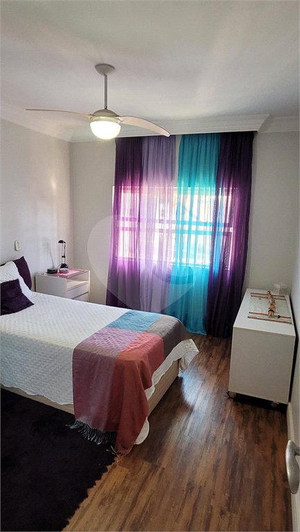 Sobrado à venda com 4 quartos, sendo 3 suítes, em Brooklin Paulista, São Paulo, SP